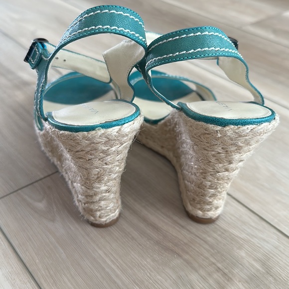 EUC Via Spiga Brand Ankle Clasp Chunky Wedge Heel Sandals Size 11 Women’s Used - Picture 12 of 13